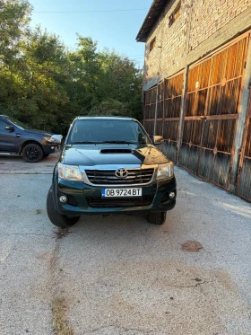 Toyota Hilux, снимка 1