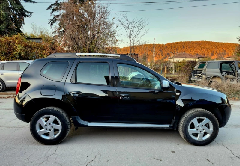 Dacia Duster 1.5DCI, 4x4, 109k.c, снимка 5 - Автомобили и джипове - 48106663