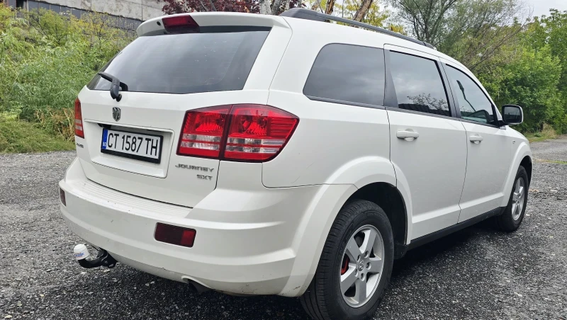 Dodge Journey 2.4, снимка 6 - Автомобили и джипове - 51988113