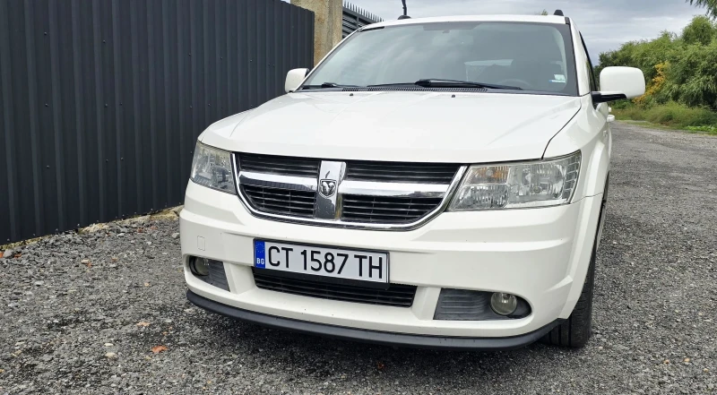 Dodge Journey 2.4, снимка 4 - Автомобили и джипове - 51988113