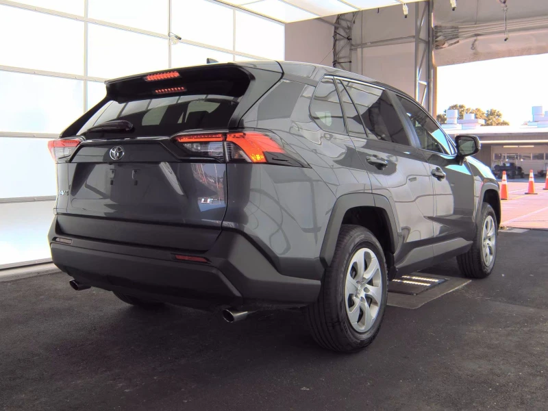 Toyota Rav4 * LE, снимка 5 - Автомобили и джипове - 52565827