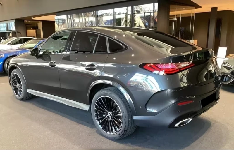 Mercedes-Benz GLC 220 d Coupe 4M AMG, снимка 2 - Автомобили и джипове - 53431924