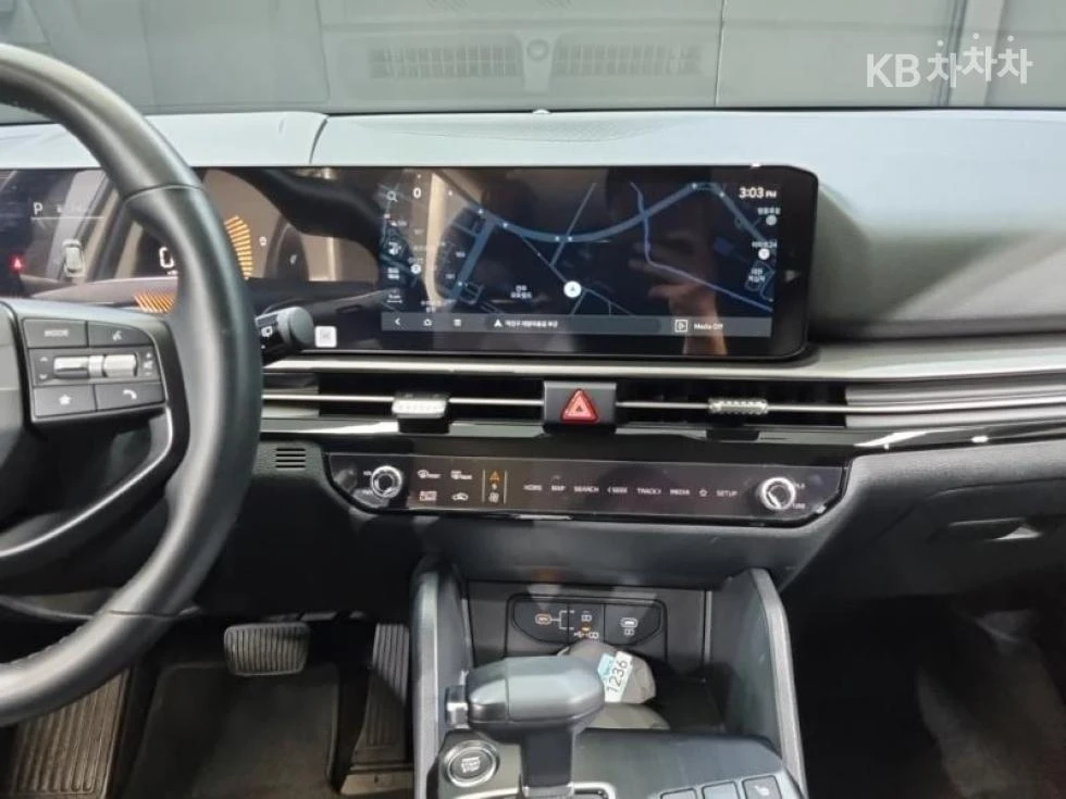 Kia Sportage 2.0 LPG 2WD Prestige ЛИЗИНГ БЕЗ ПЪРВОНАЧАЛНА ВН., снимка 7 - Автомобили и джипове - 55260774