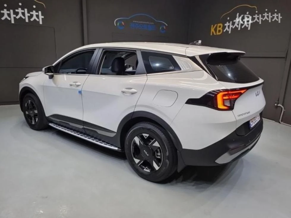 Kia Sportage 2.0 LPG 2WD Prestige ЛИЗИНГ БЕЗ ПЪРВОНАЧАЛНА ВН., снимка 4 - Автомобили и джипове - 55260774