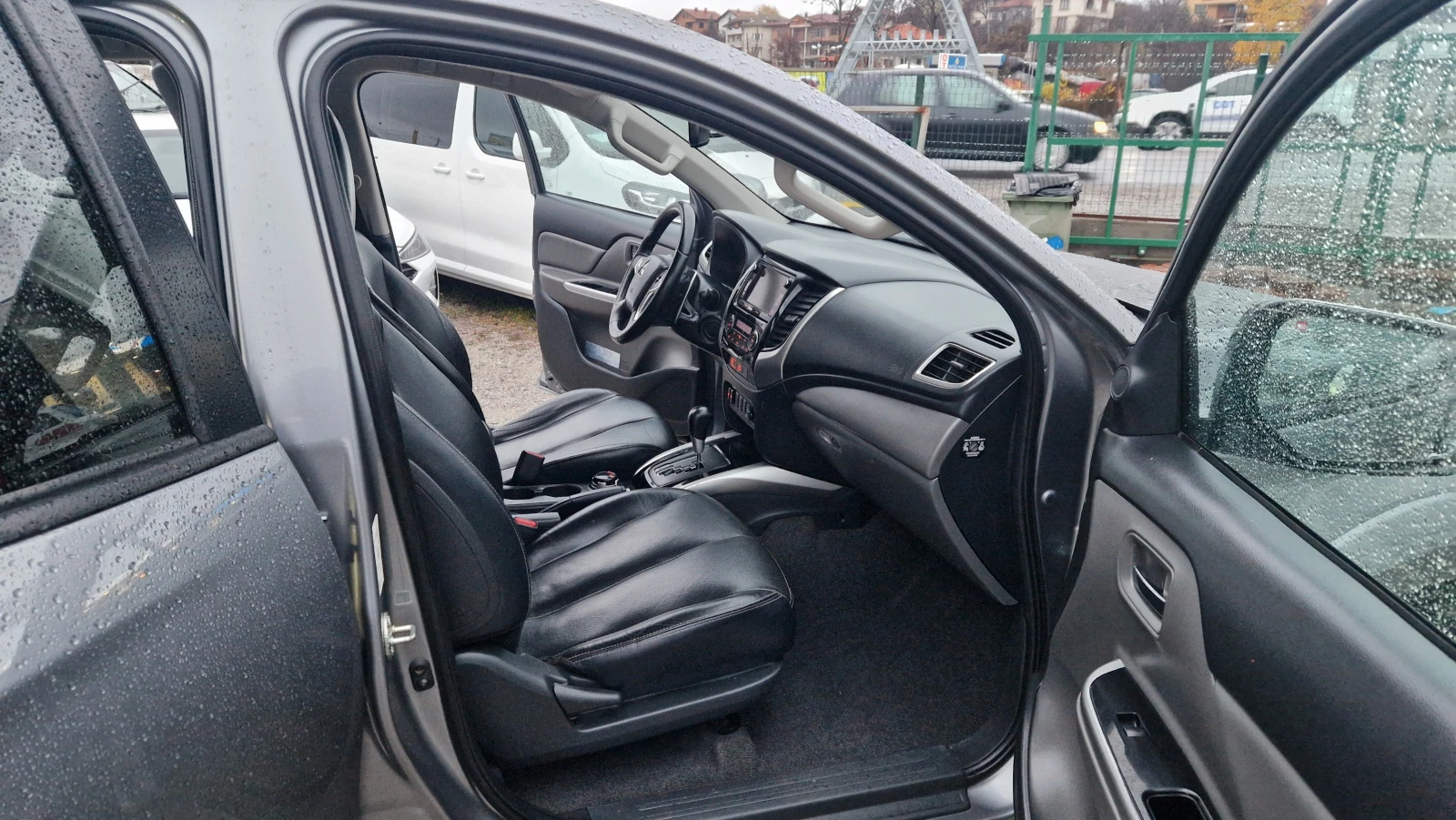 Mitsubishi L200 AUT. 2.5d EUR.6 | Mobile.bg   12