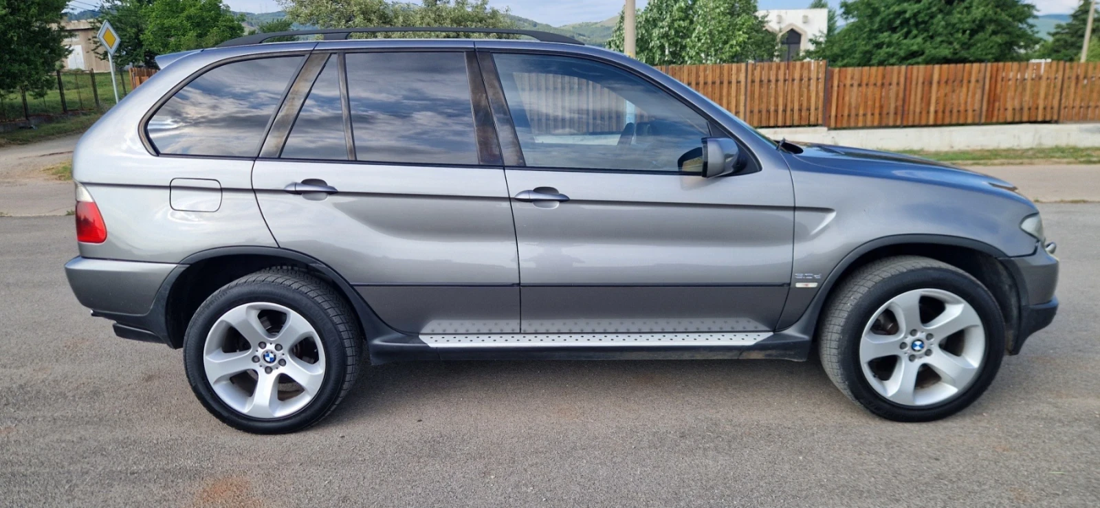 BMW X5 3000 - изображение 10