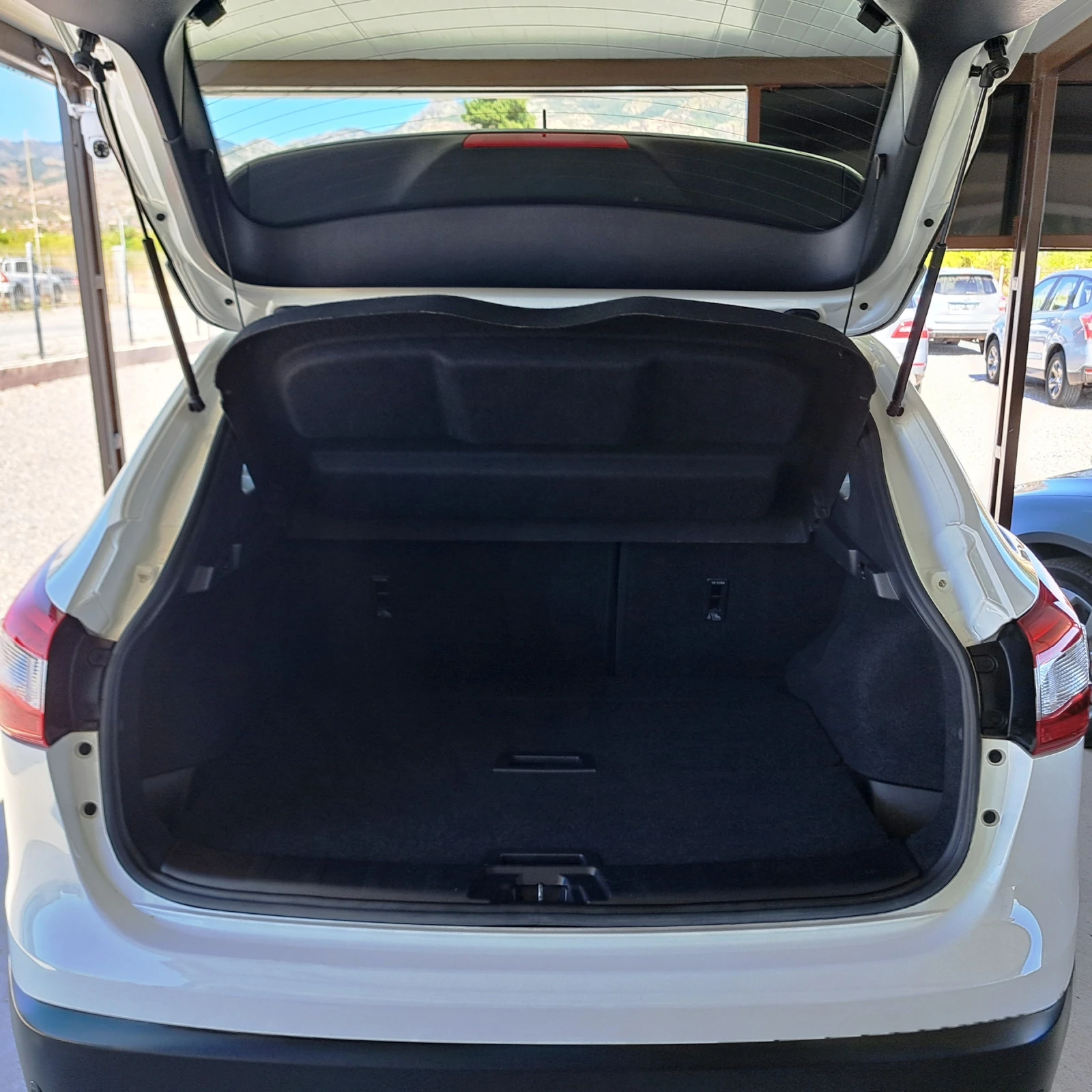 Nissan Qashqai 1.5dCI* 110Hp* EURO6B* 193000km* ! | Mobile.bg   17