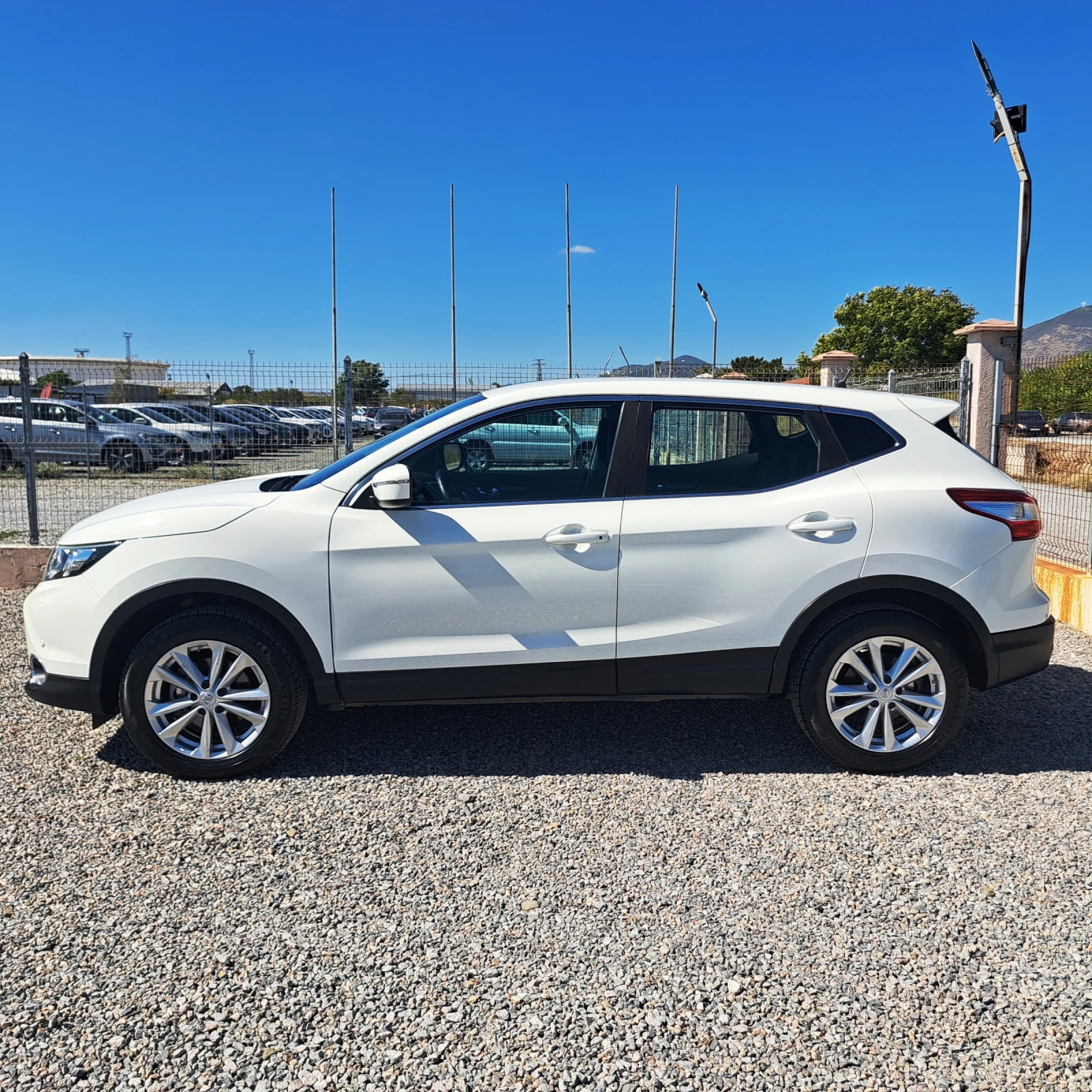 Nissan Qashqai 1.5dCI* 110Hp* EURO6B* 193000km* ОТЛИЧЕН! - изображение 3