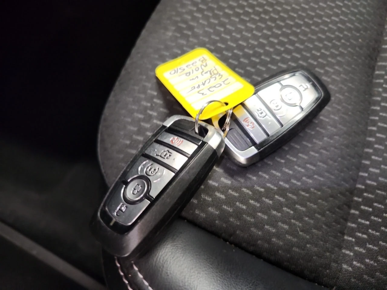 Ford Escape *  *    *   *  | Mobile.bg   14