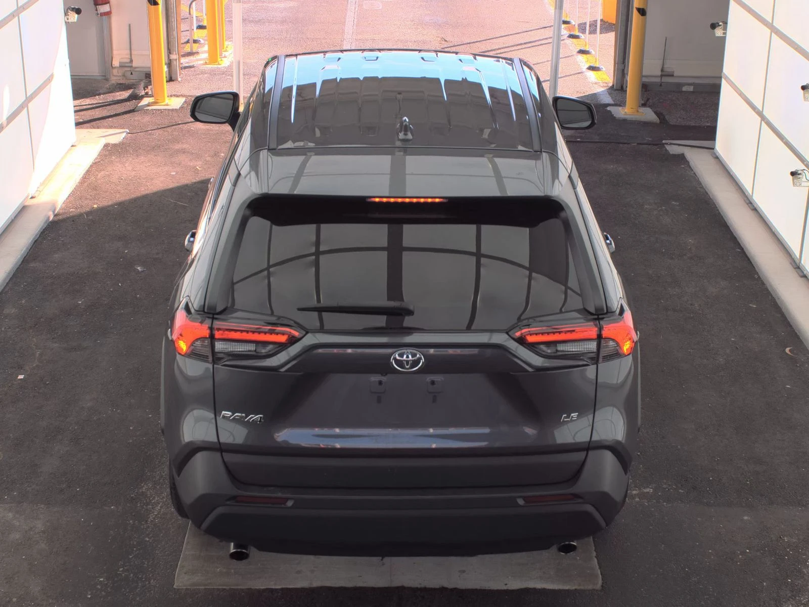 Toyota Rav4 * LE - изображение 4