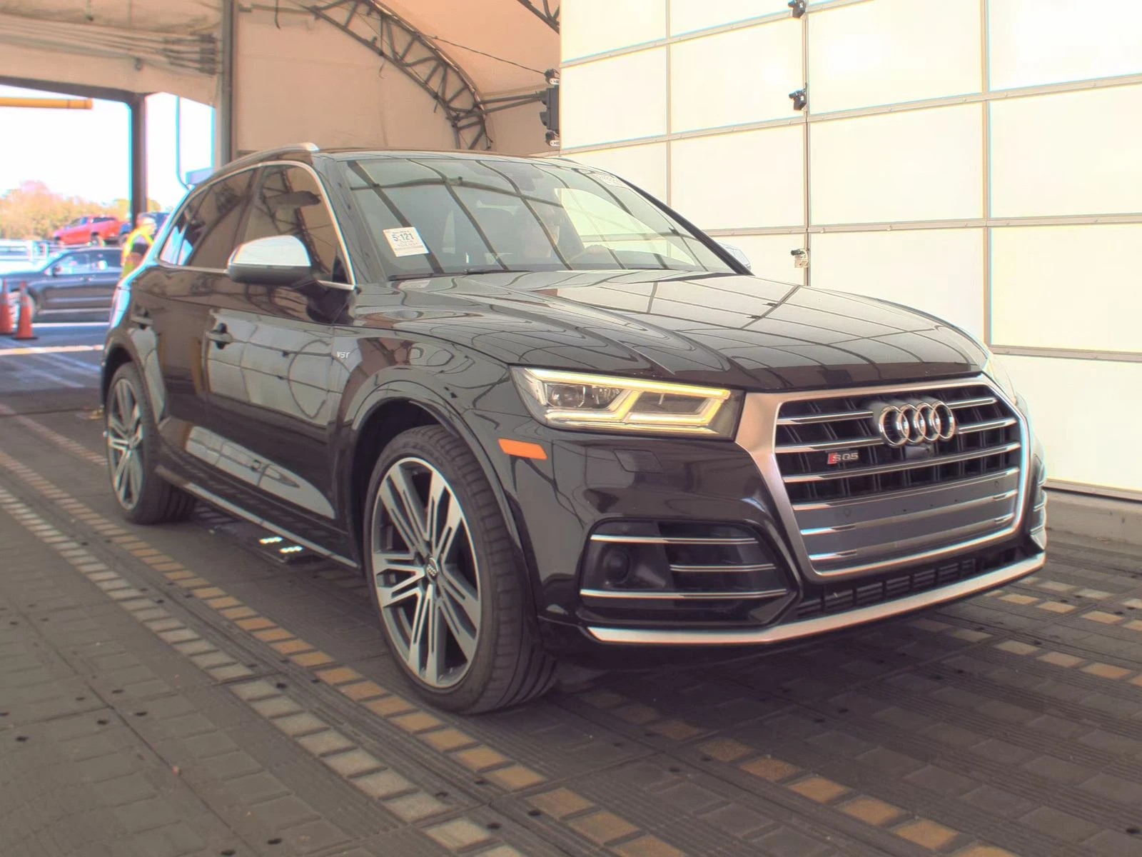 Audi SQ5 MATRIX* BANG* OLUFSEN* BLACK* OPTIC* 360КАМЕРА* ДИ - изображение 3