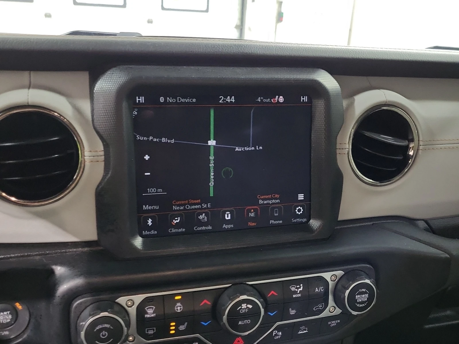 Jeep Wrangler 4XE HIGH ALTITUDE  CARFAX | Mobile.bg � ����������� 14