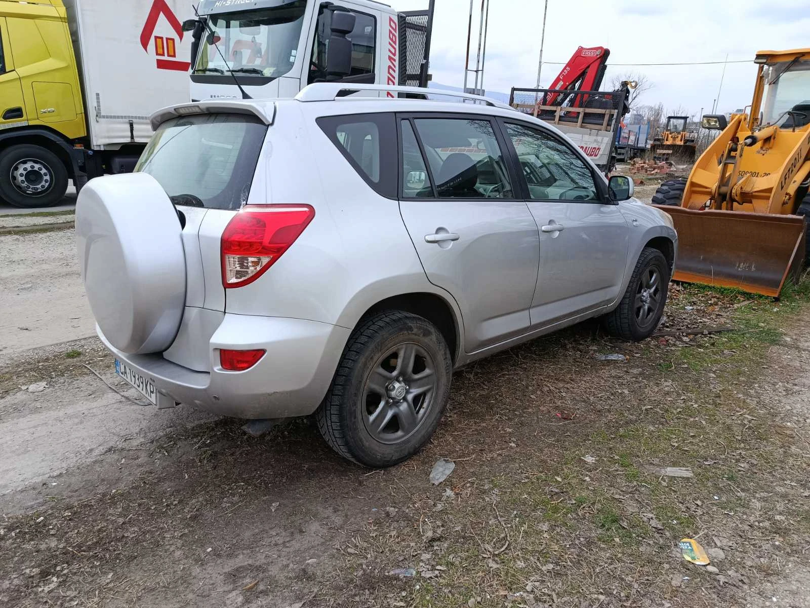 Toyota Rav4 2.2D4D, 136hp, снимка 3 - Автомобили и джипове - 53953494