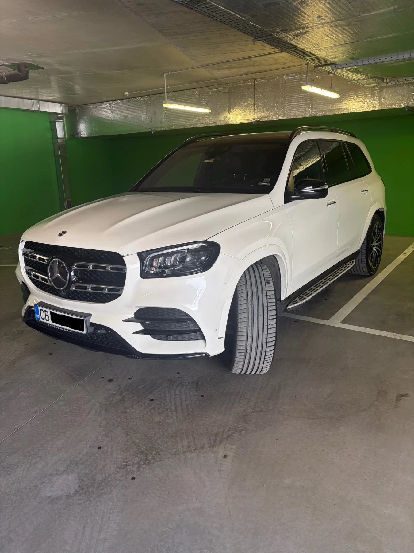 Mercedes-Benz GLS 400  * AMG* * NightP* * Pano* * Burm* * 22tsol* , снимка 3 - Автомобили и джипове - 54115771