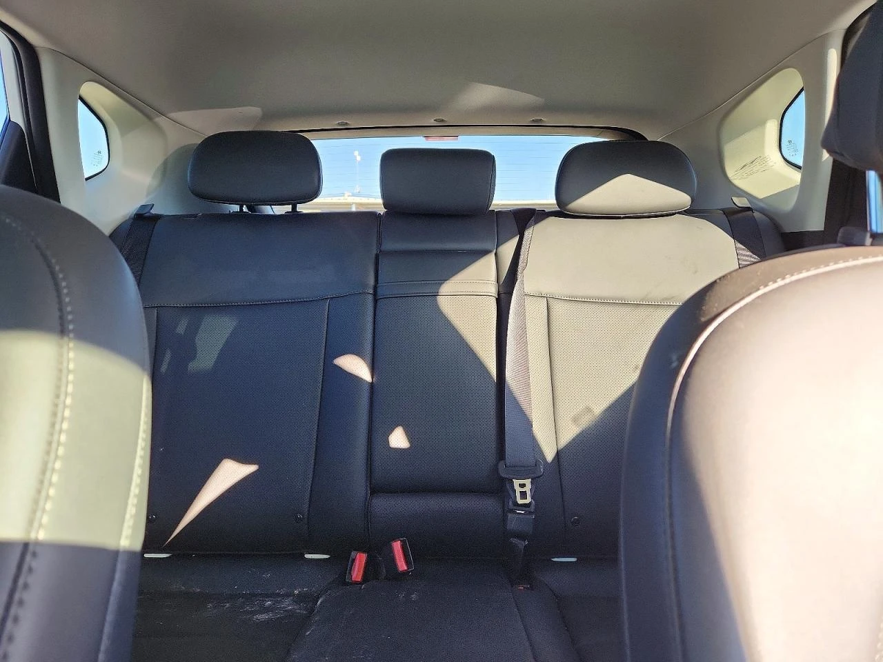 Hyundai Kona Electric Limited FWD, снимка 10 - Автомобили и джипове - 54480285