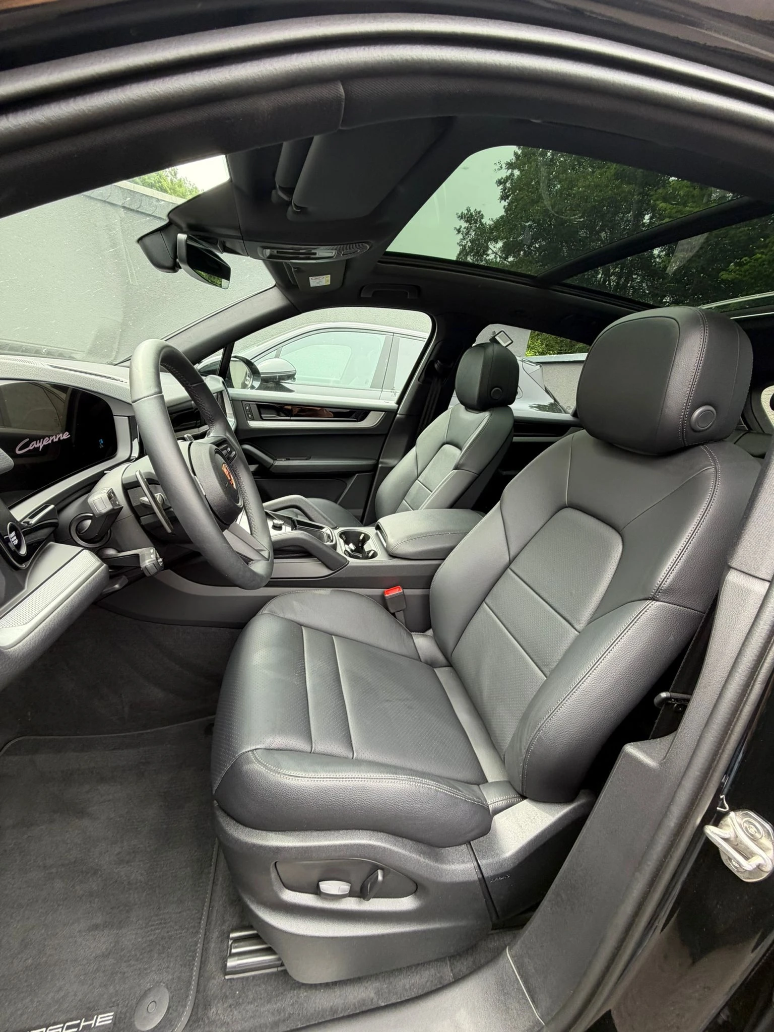 Porsche Cayenne, снимка 5 - Автомобили и джипове - 54819351