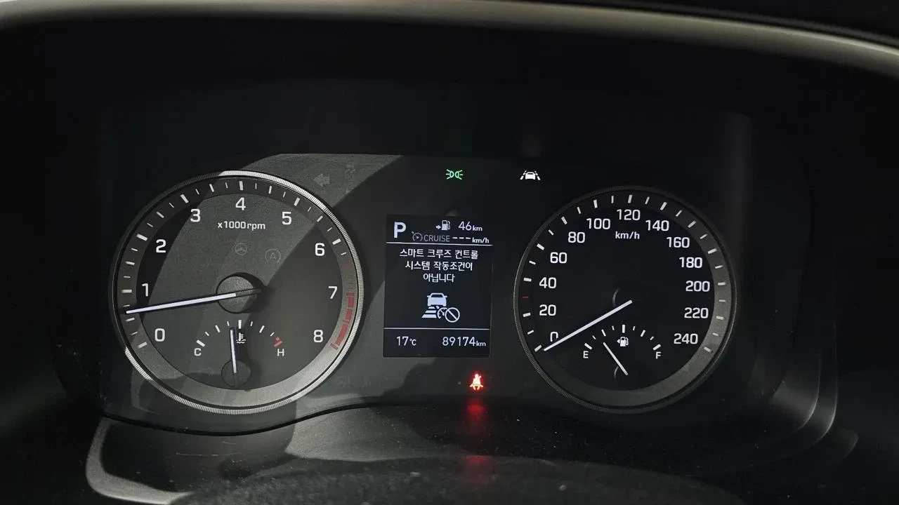Hyundai Tucson 1.6T AWD* Premium* �����* Distronic* �������*  | Mobile.bg � ����������� 15