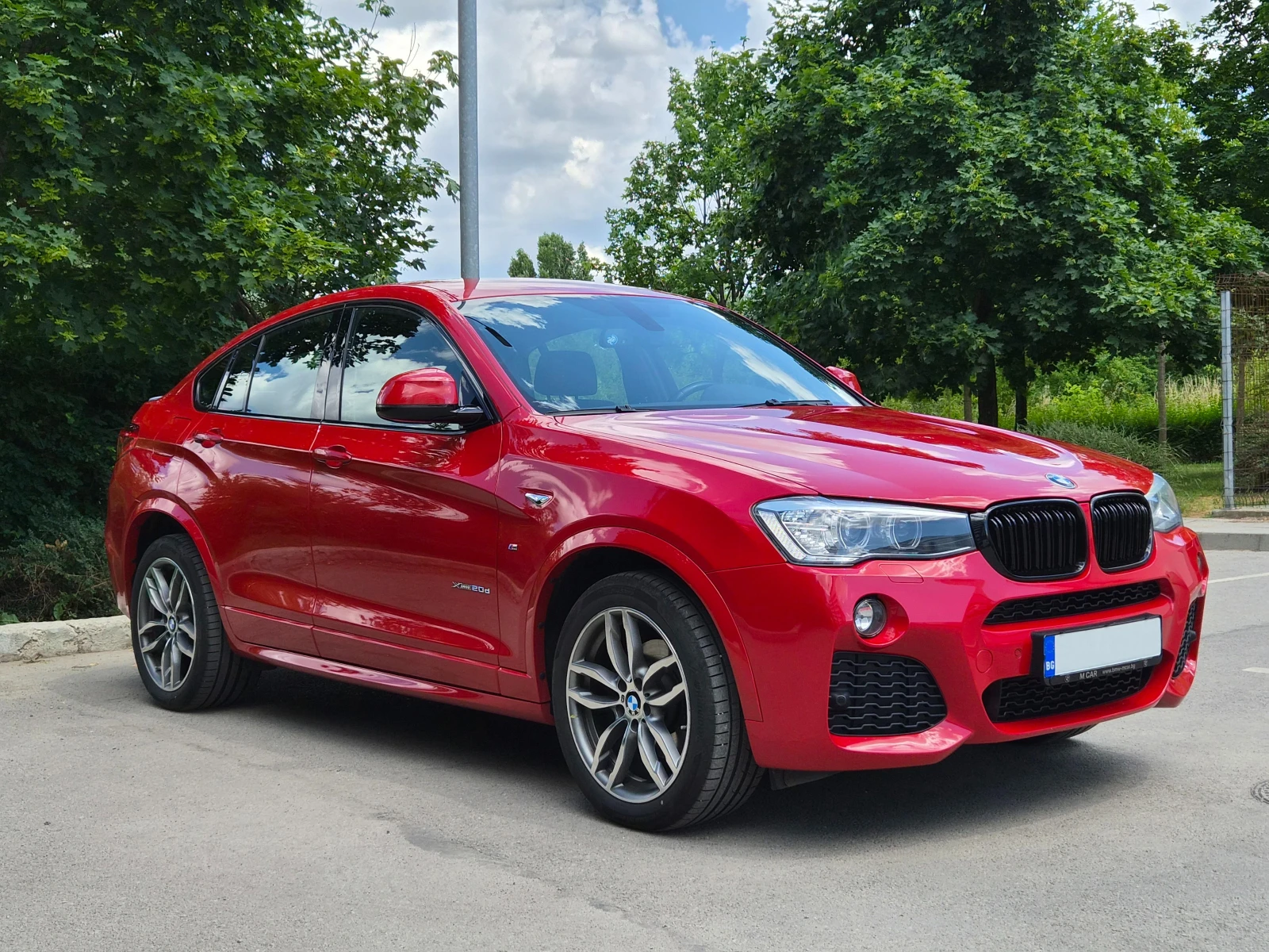 BMW X4 20D XDRIVE/M-ПАКЕТ/КАМЕРА/CARPLAY, снимка 13 - Автомобили и джипове - 55619963