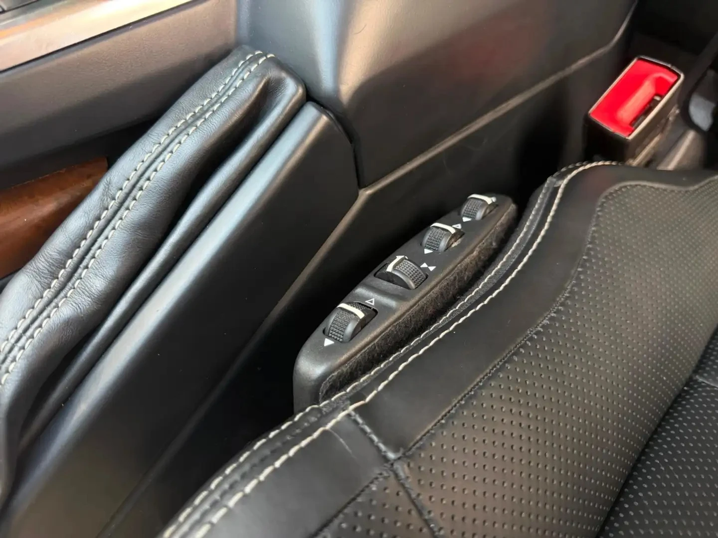 Mercedes-Benz G 55 AMG * AMG* Head up* KEYLESS* ПОДГРЕВ* , снимка 12 - Автомобили и джипове - 55587035