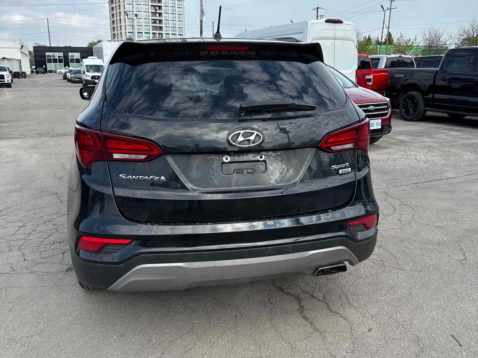 Hyundai Santa fe 2.4L AWD* CARFAX* АВТОКРЕДИТ БЕЗ ПЪРВОНАЧАЛНА ВНОС, снимка 4 - Автомобили и джипове - 55960392