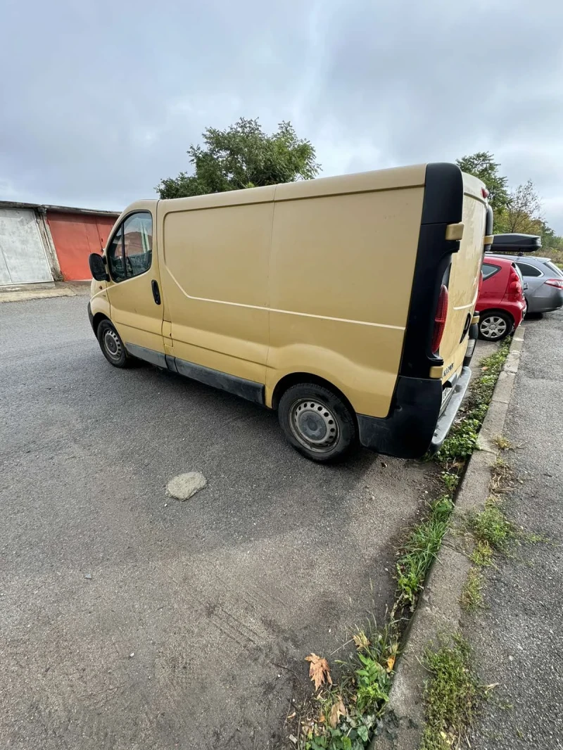 Renault Trafic, снимка 4 - Бусове и автобуси - 47489120