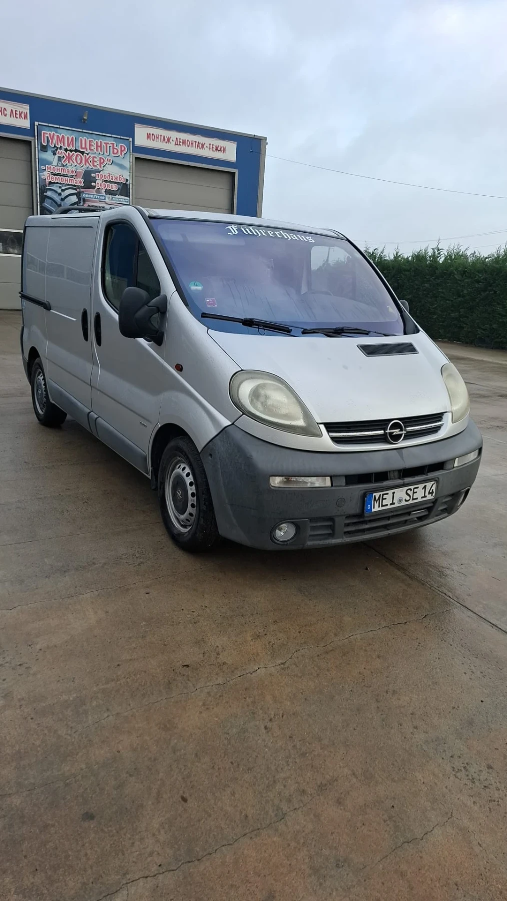 Opel Vivaro 1.9 d, снимка 1