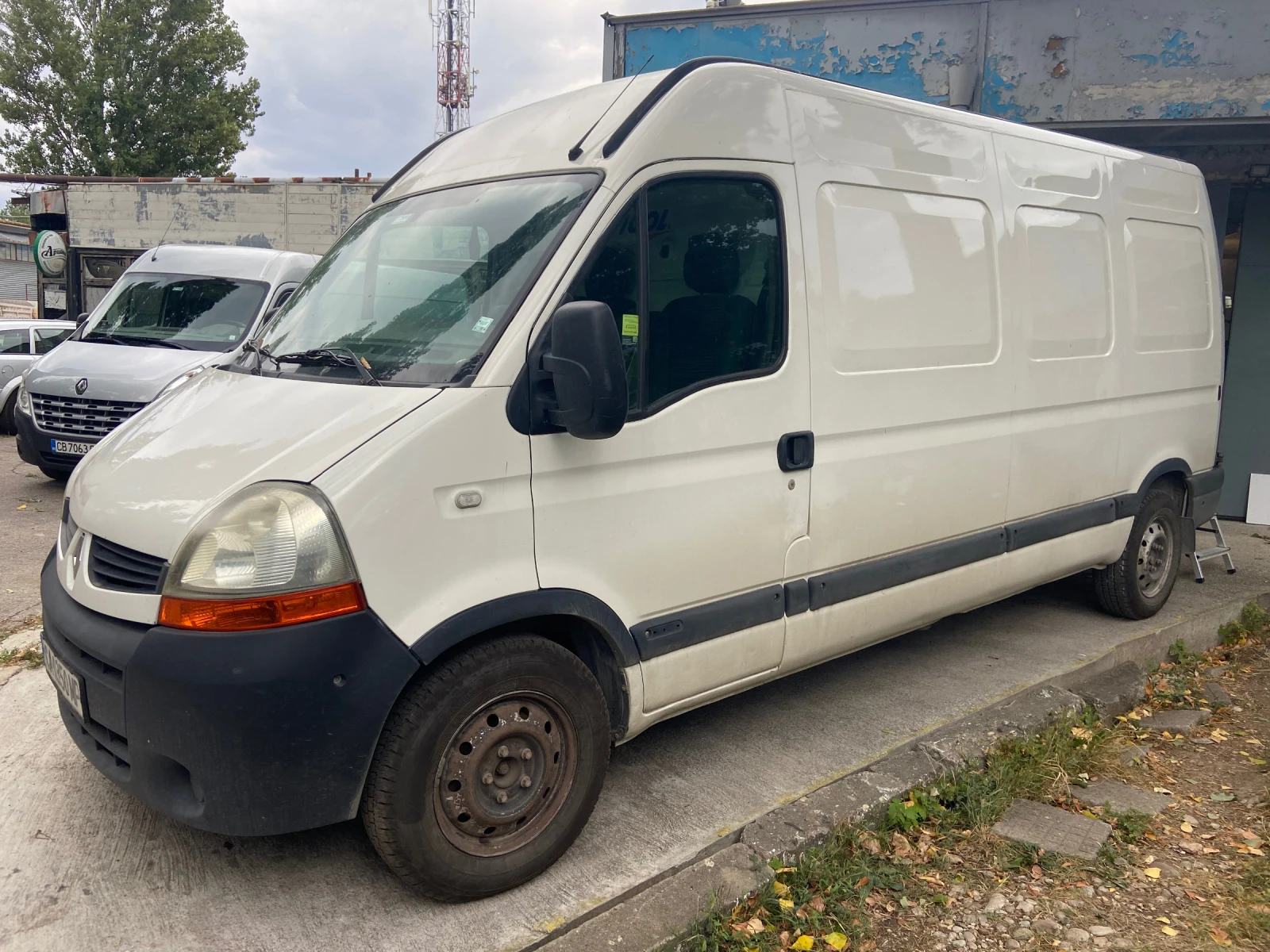 Renault Master 2.5dci - изображение 3