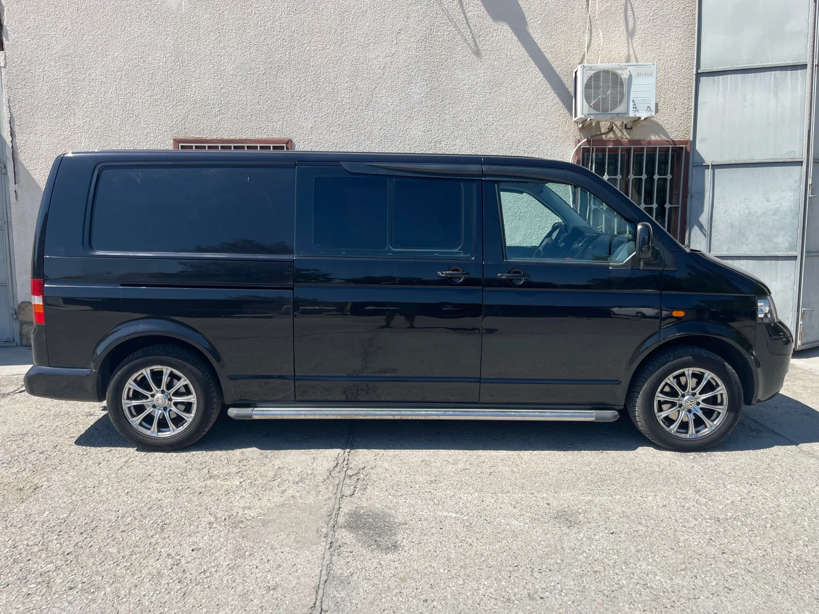 VW Transporter Bestel T 5 - изображение 2