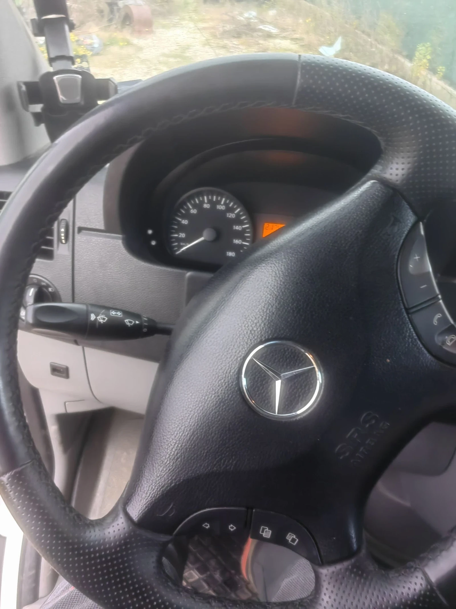 Mercedes-Benz Sprinter 318 W906 - изображение 6