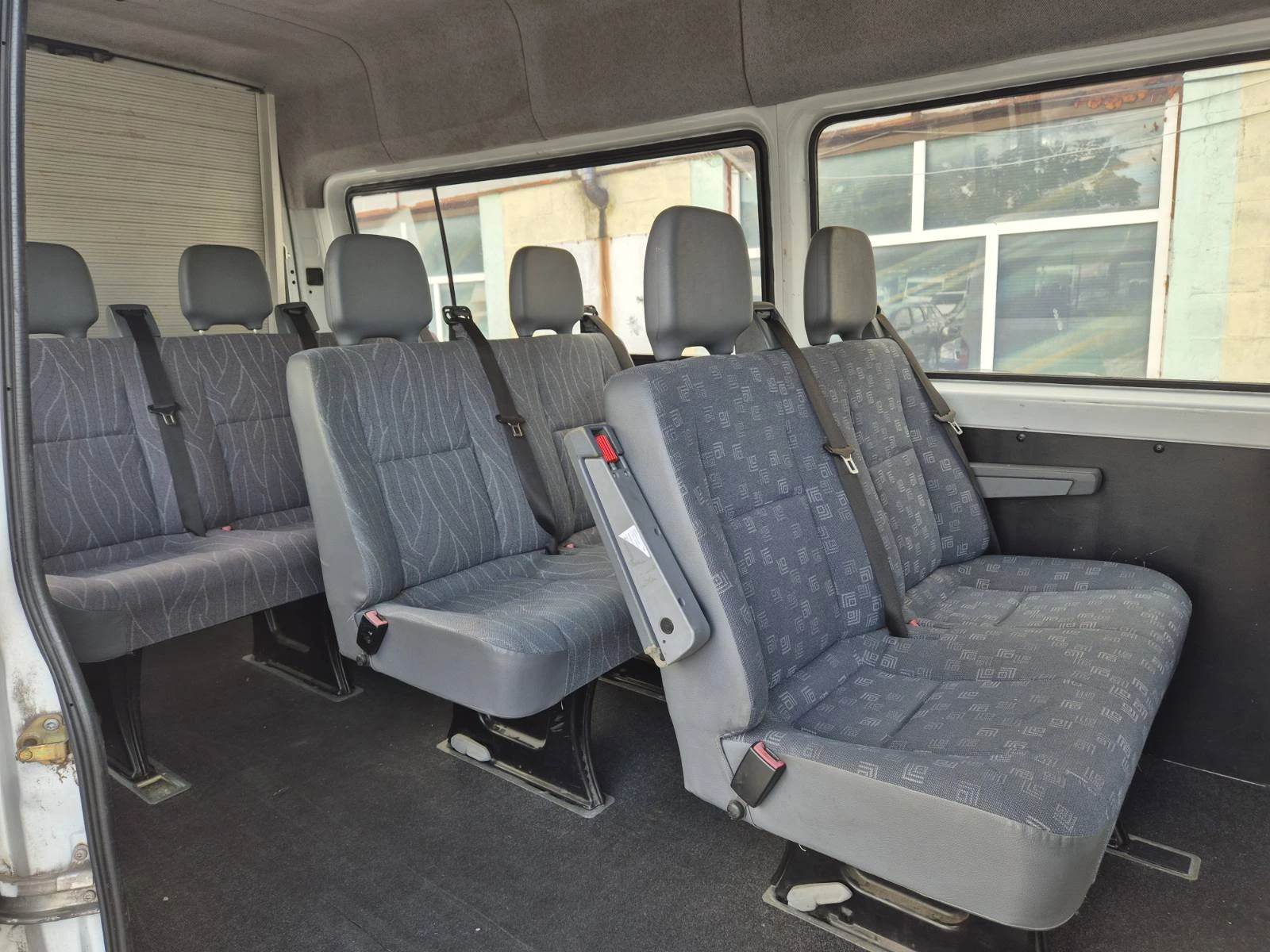 Mercedes-Benz Sprinter 313 CDI 9 МЕСТА KLIMA ITALY, снимка 12 - Бусове и автобуси - 54597642