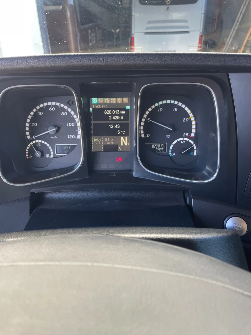 Mercedes-Benz Actros 1851  От Германия. Много запазен. Уникален, снимка 7 - Камиони - 52813533