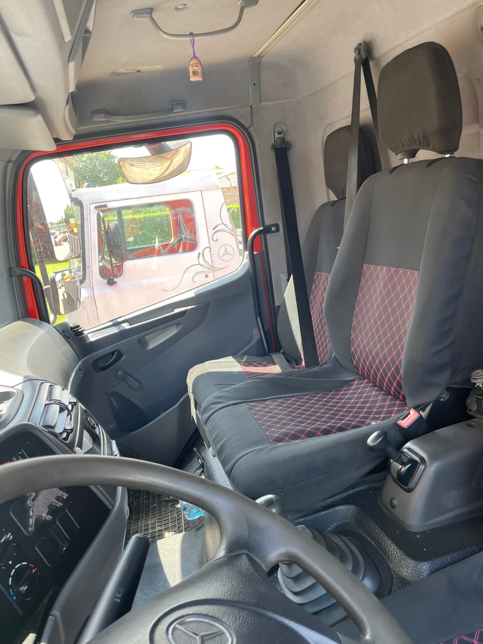 Mercedes-Benz Atego  - изображение 7