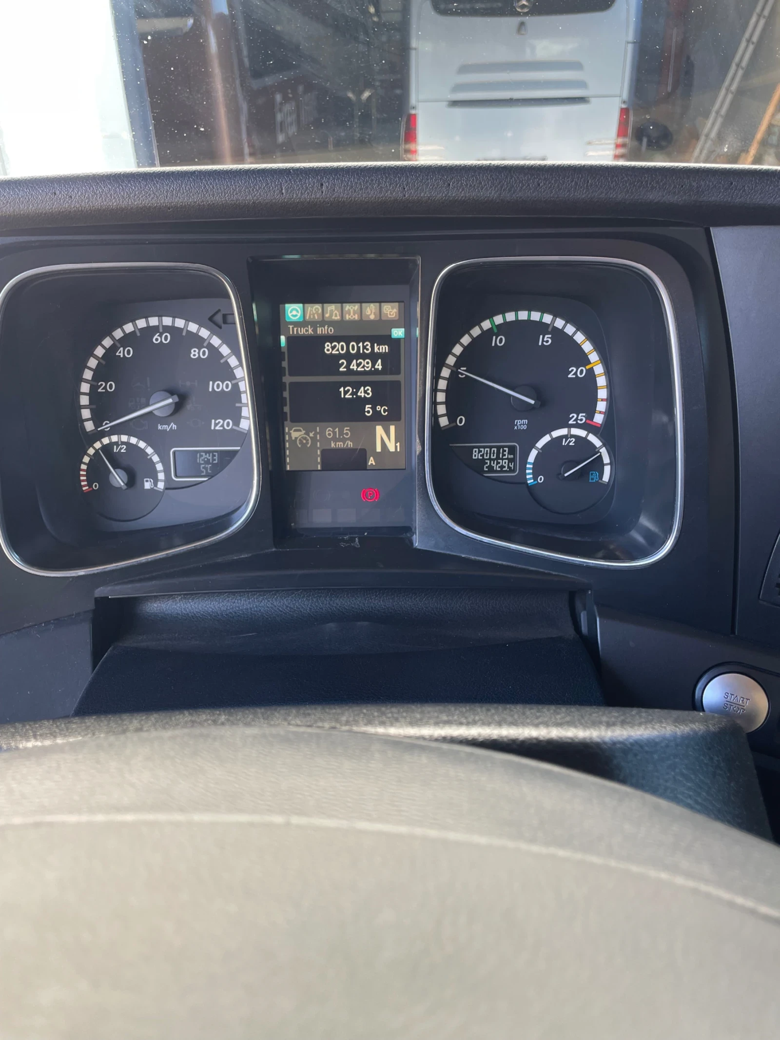 Mercedes-Benz Actros 1851  От Германия. Много запазен. Уникален - изображение 7