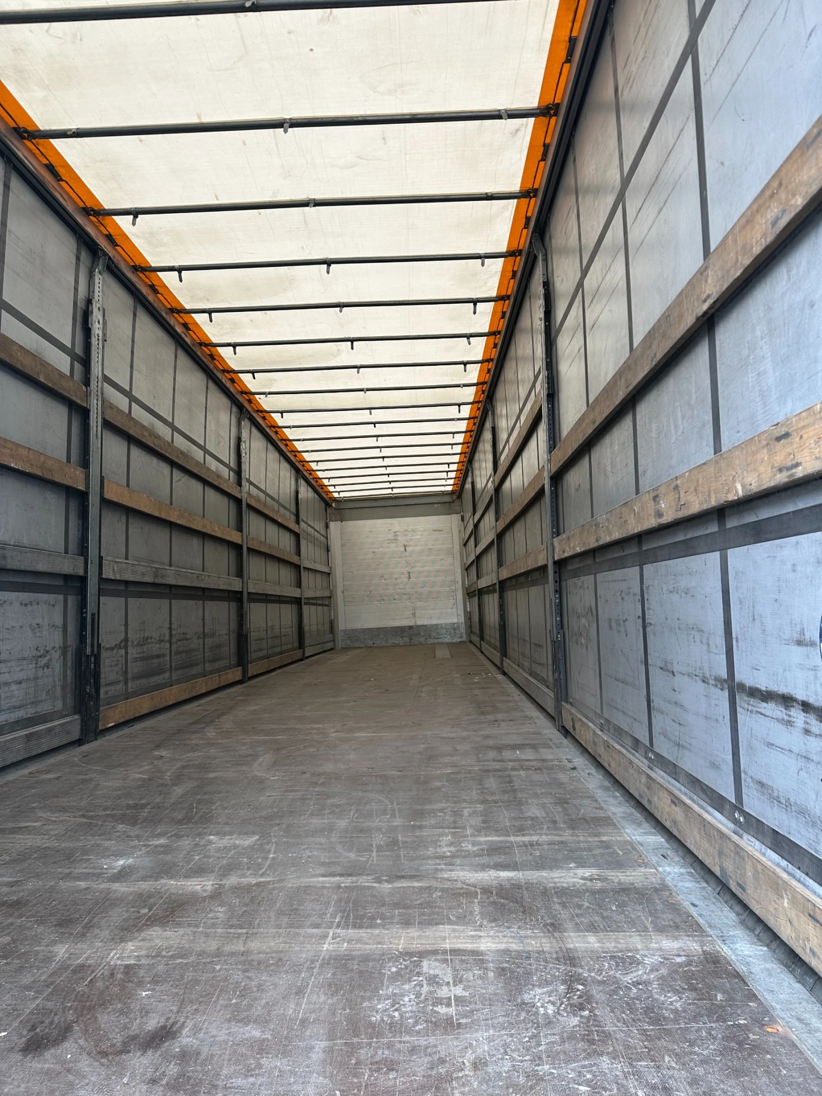 Полуремарке Schmitz, снимка 5 - Ремаркета - 54056430