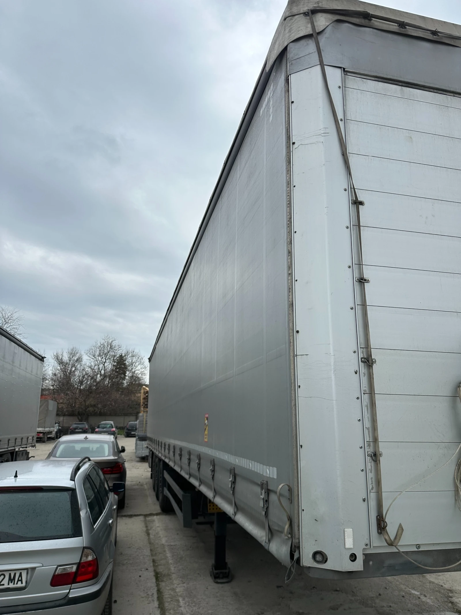 Полуремарке Schmitz, снимка 3 - Ремаркета - 54056430