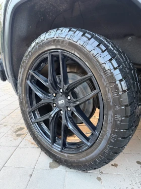 Гуми с джанти Други 305/45R22, снимка 8