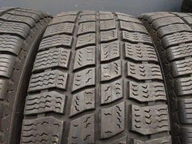 Гуми Зимни 215/65R15, снимка 3 - Гуми и джанти - 44289175