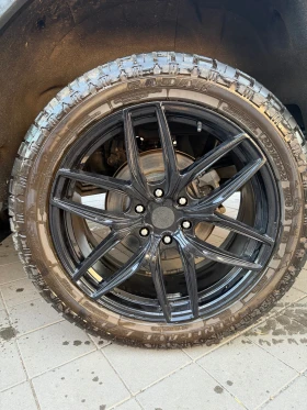 ����� �� �������� �� ���� � ������ 305/45R22 �� Gmc Sierra