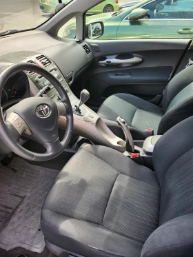 Toyota Auris, снимка 10