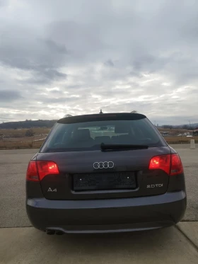     Audi A4 8  , Full S-Line 