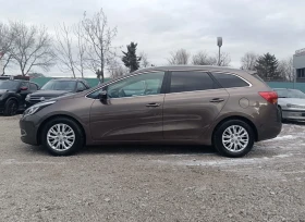 Kia Ceed CW 1.6i * * * НАВИГАЦИЯ !!! * * *  - 5999 € / 11733.02 лв. - 95689827 2