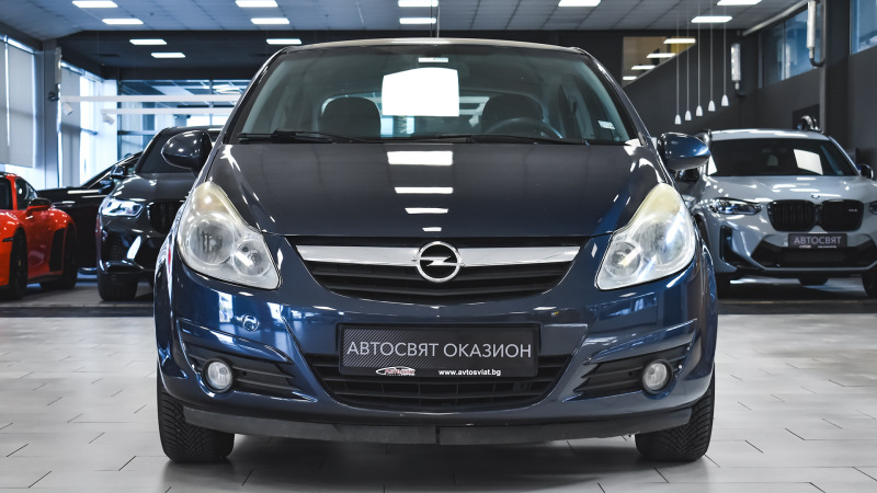 Opel Corsa 1.4 16V Ecotec Edition Automatic, снимка 2 - Автомобили и джипове - 46432878