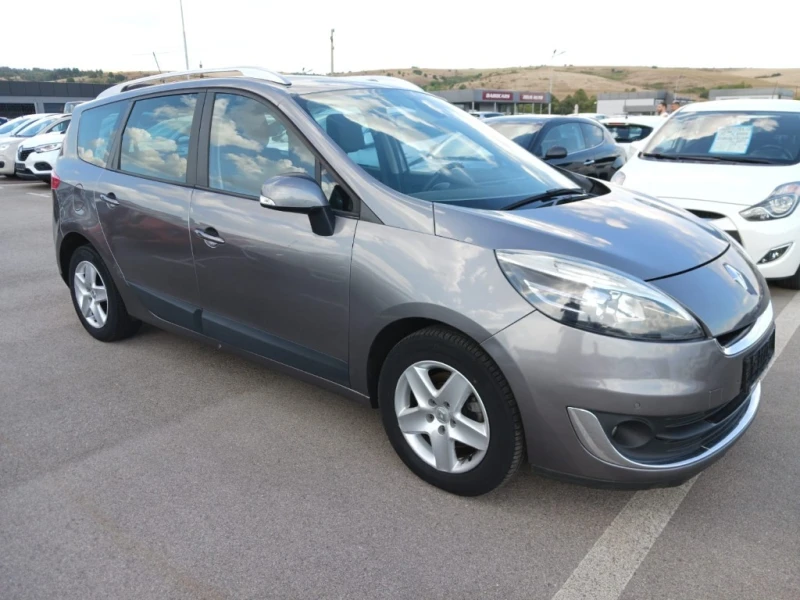 Renault Grand scenic 1.6 dci 5 МЕСТА, снимка 3 - Автомобили и джипове - 47728912