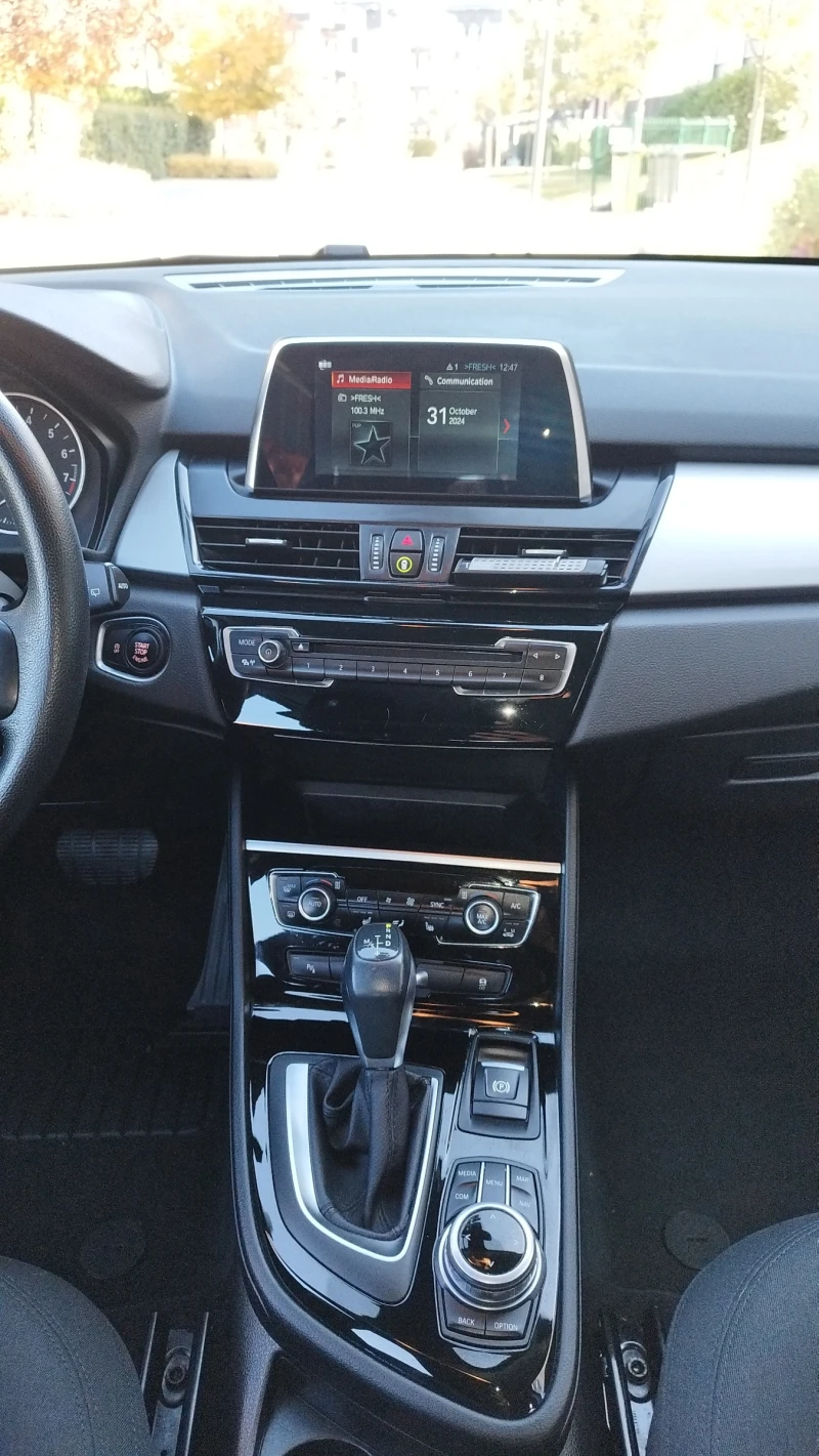 BMW 218 #ACTIVE TOURER#40000KM#EURO 6B#KEYLESS#KAMERA#, снимка 13 - Автомобили и джипове - 47796426