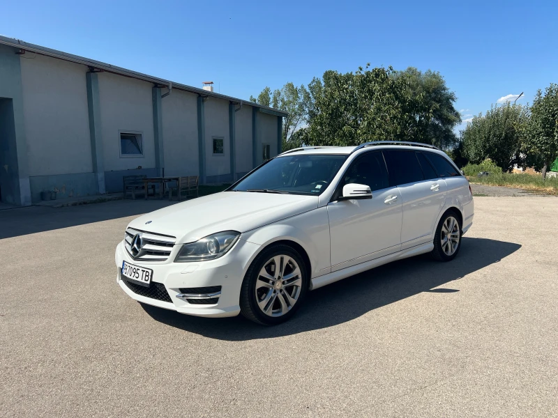 Mercedes-Benz C 220 AMG Package Facelift, снимка 1 - Автомобили и джипове - 47834725