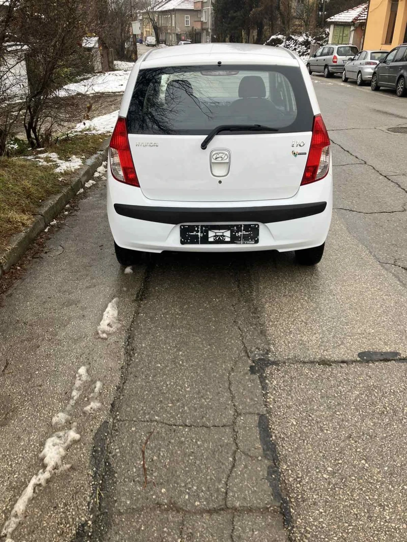 Hyundai I10 1.1, снимка 7 - Автомобили и джипове - 48260184