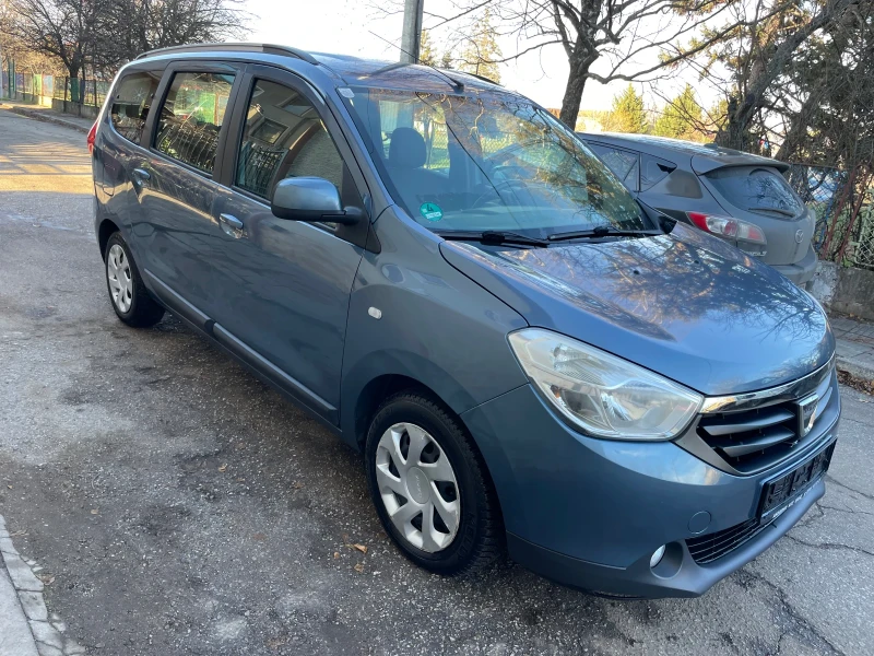 Dacia Lodgy 1.2TCe* 116kc* navi* klima* , снимка 5 - Автомобили и джипове - 48393993