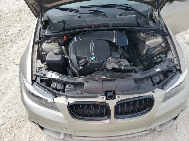 BMW 335, снимка 11 - Автомобили и джипове - 48725853