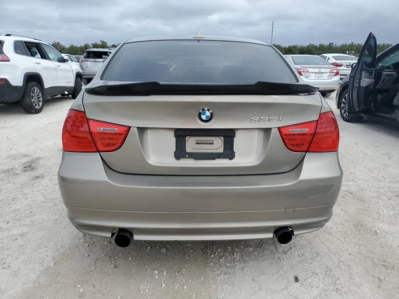 BMW 335, снимка 6 - Автомобили и джипове - 48725853