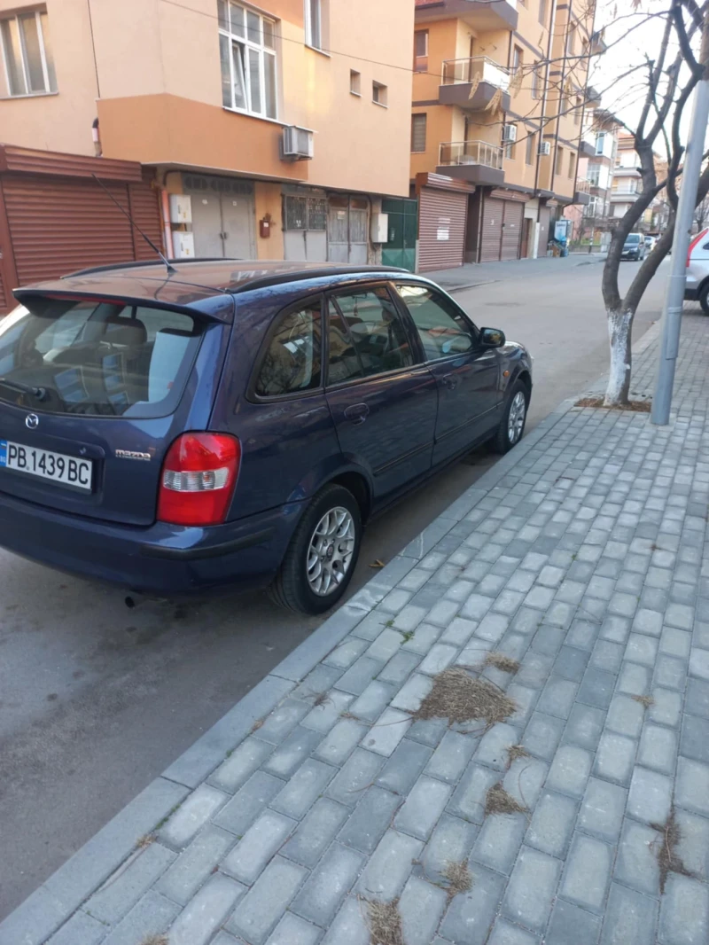 Mazda 323 1.5I, снимка 10 - Автомобили и джипове - 48910613